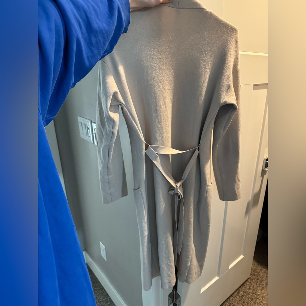 Babaton Cardigan Jacket - Picture 4 of 4